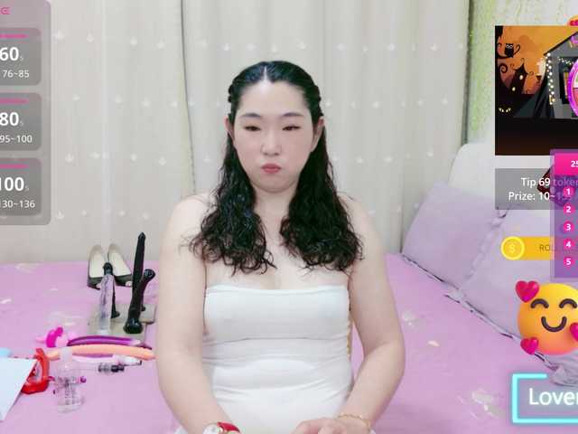 ViviCharm live cam on BongaCams