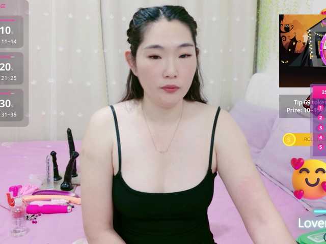 ViviCharm live cam on BongaCams