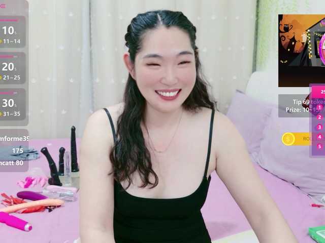 ViviCharm live cam on BongaCams