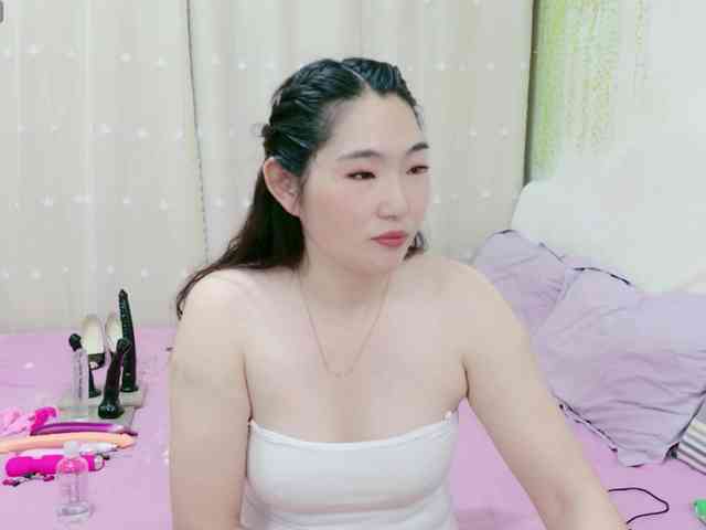 ViviCharm Live Webcam on BongaCams