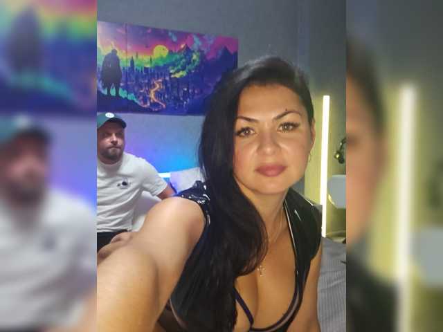 RIM-and-ARI live cam on BongaCams