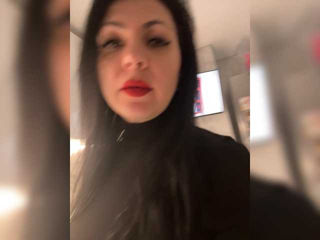 RIM-and-ARI's BongaCams profile