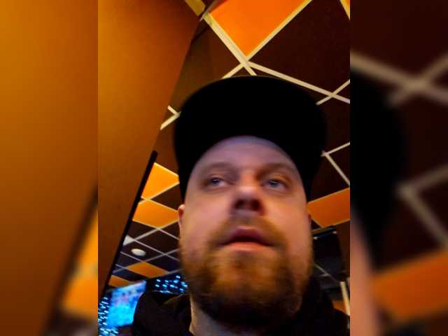 RIM-and-ARI's BongaCams profile