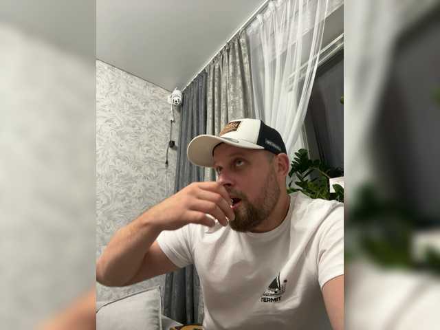 RIM-and-ARI live cam on BongaCams