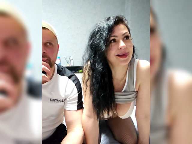 RIM-and-ARI's BongaCams profile