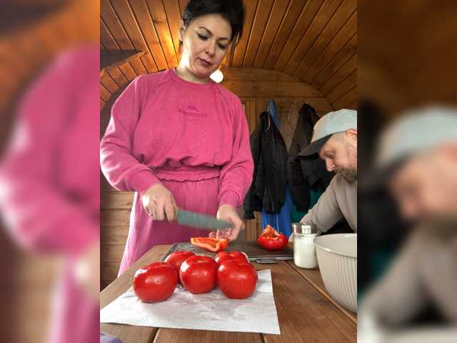 RIM-and-ARI's BongaCams profile