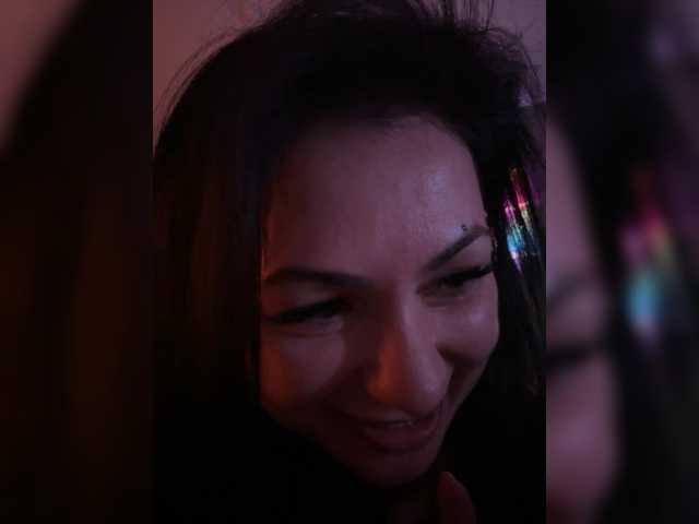 RIM-and-ARI's BongaCams profile