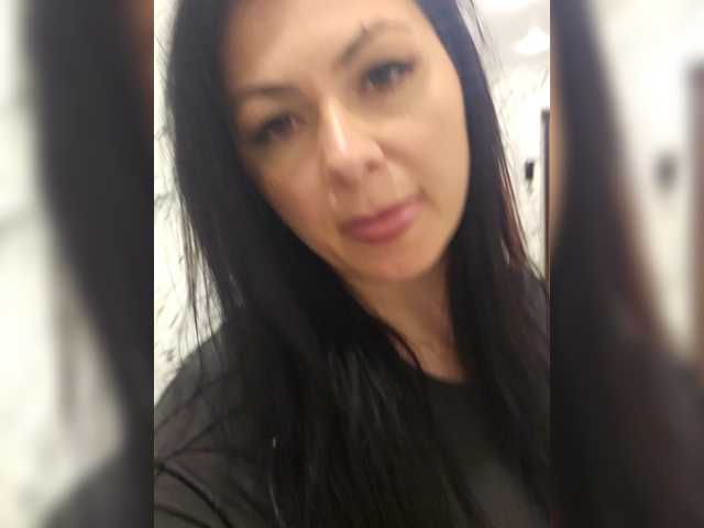 RIM-and-ARI's BongaCams profile