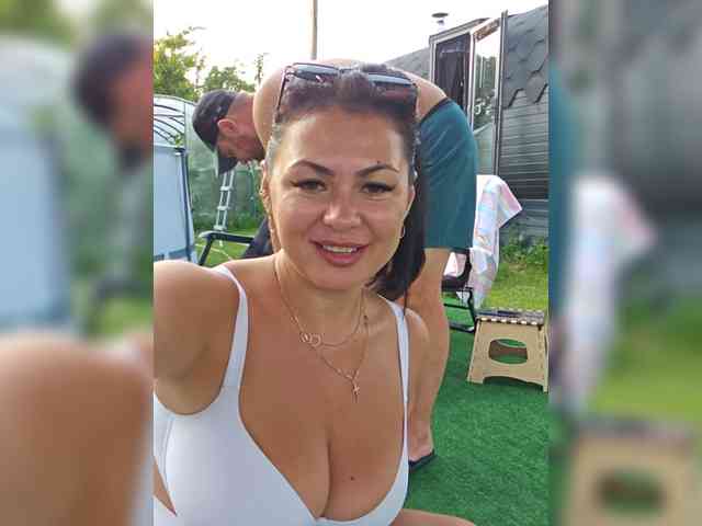 RIM-and-ARI Sex Cam Show