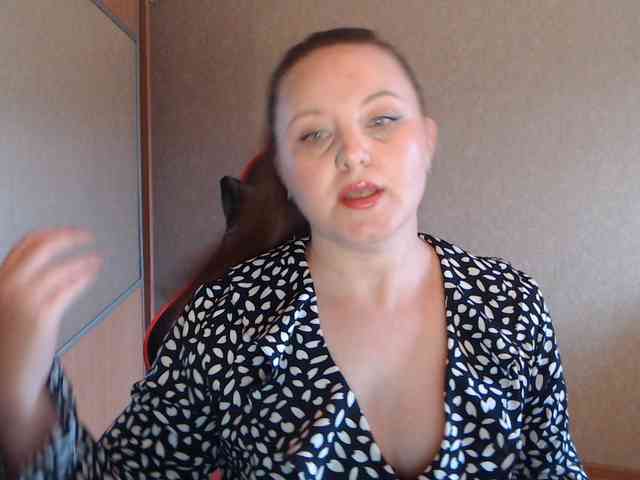 Katya_Weaver webcam