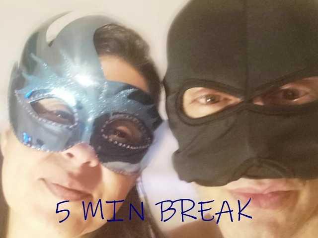 maskcouple7