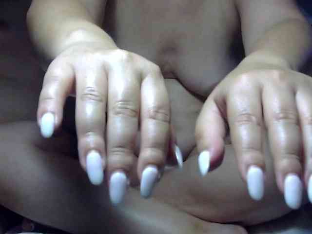 Model: maskcouple7