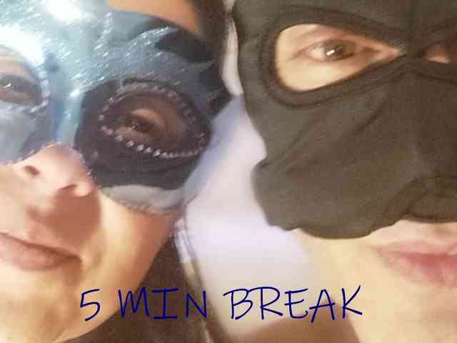 Model: maskcouple7