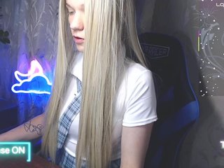 Shiny_Victoria Porn Show