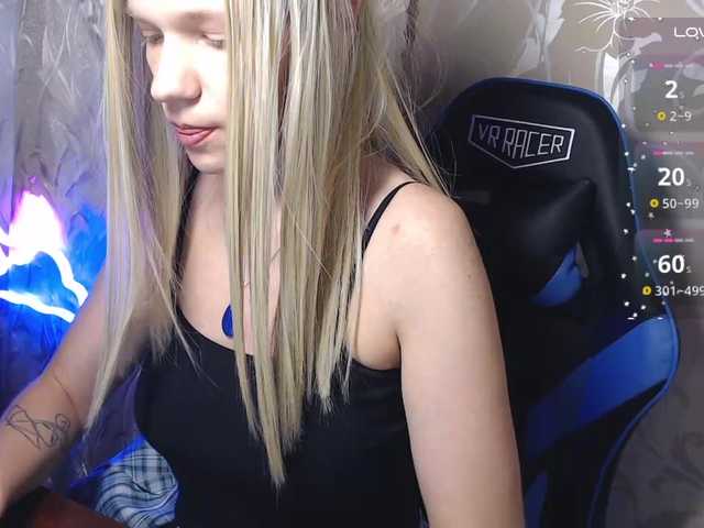 shinyvictoria live cam on BongaCams