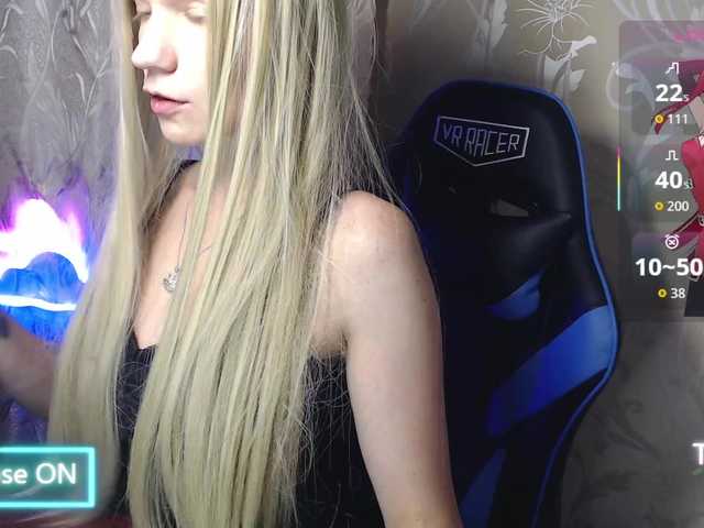 shinyvictoria live cam on BongaCams
