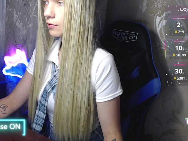 shinyvictoria live cam on BongaCams