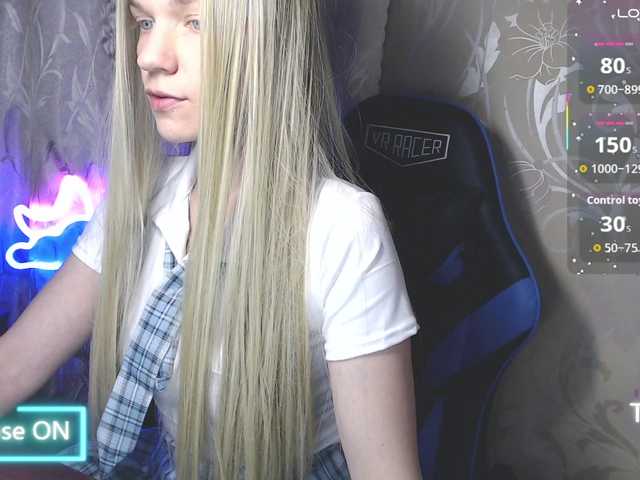 shinyvictoria live cam on BongaCams