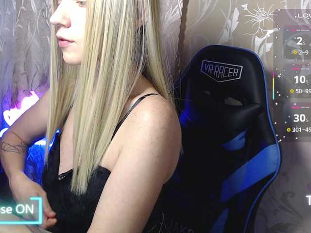 shinyvictoria live cam on BongaCams