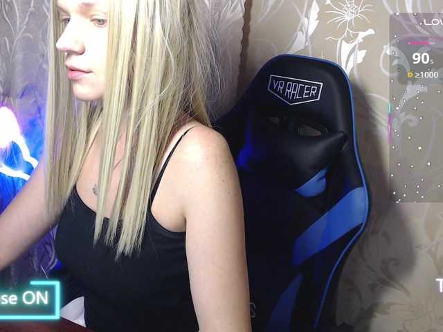 shinyvictoria live cam on BongaCams