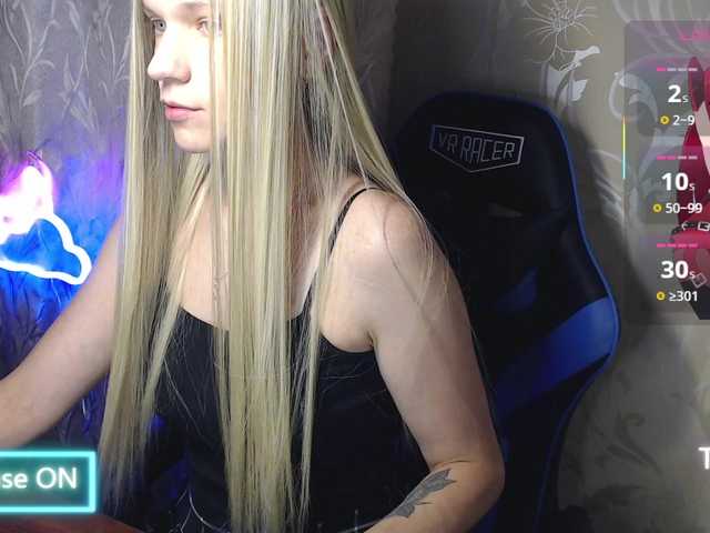 Shiny_Victoria live webcam show