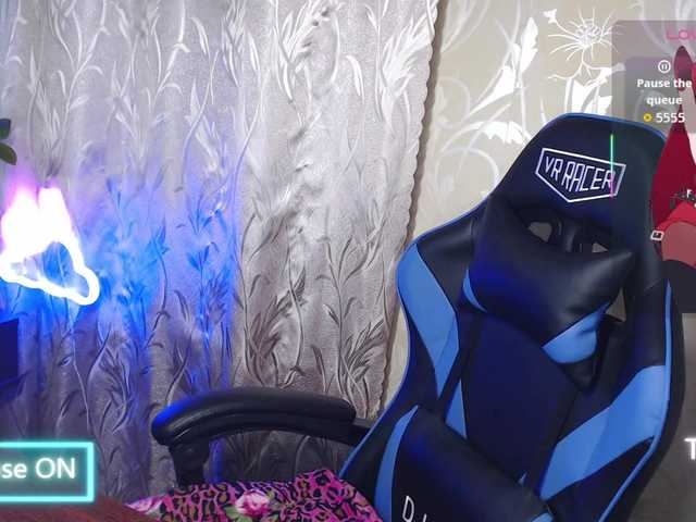 Shiny_Victoria live webcam show