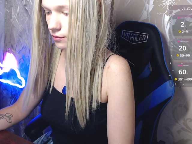 shinyvictoria live cam on BongaCams