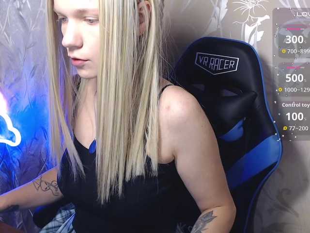 shinyvictoria live cam on BongaCams