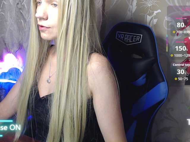 Shiny_Victoria live cam on BongaCams