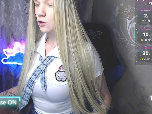 shinyvictoria live cam on BongaCams
