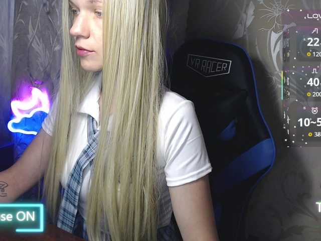shinyvictoria Live Cam on BongaCams