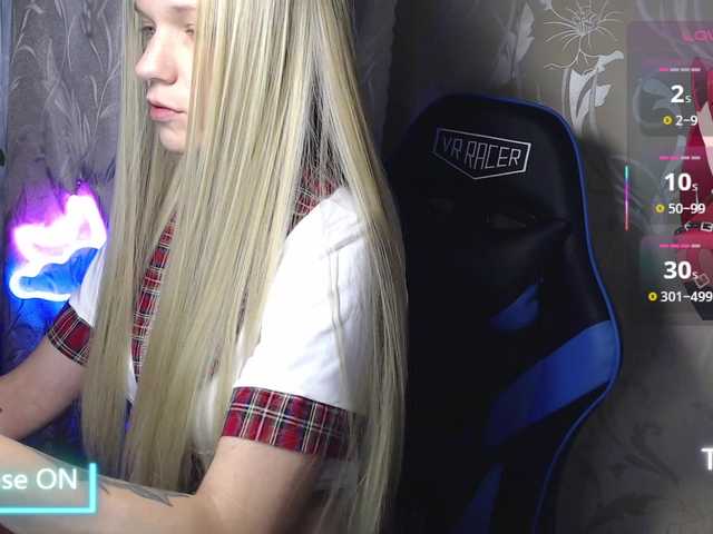 Shiny_Victoria live webcam show