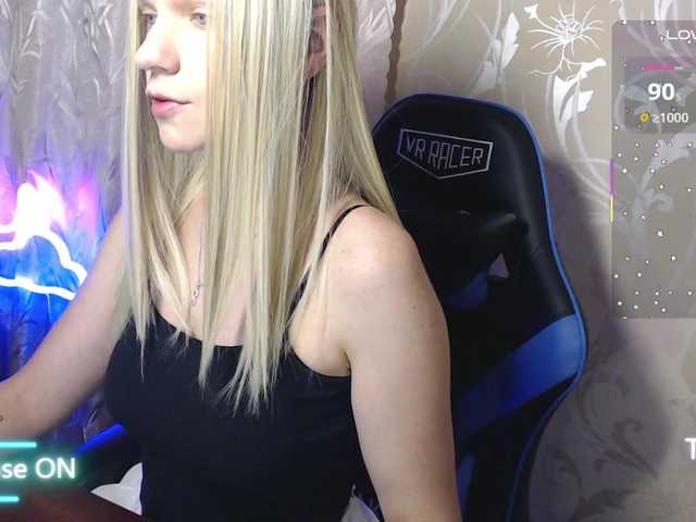 shinyvictoria live cam on BongaCams