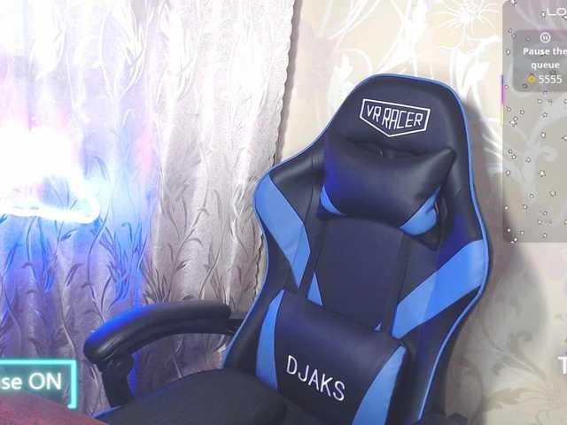 shinyvictoria Live Cam on BongaCams