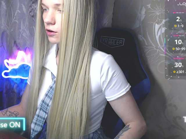 shinyvictoria live cam on BongaCams