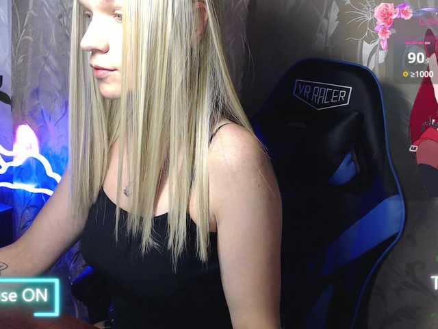 shinyvictoria live cam on BongaCams