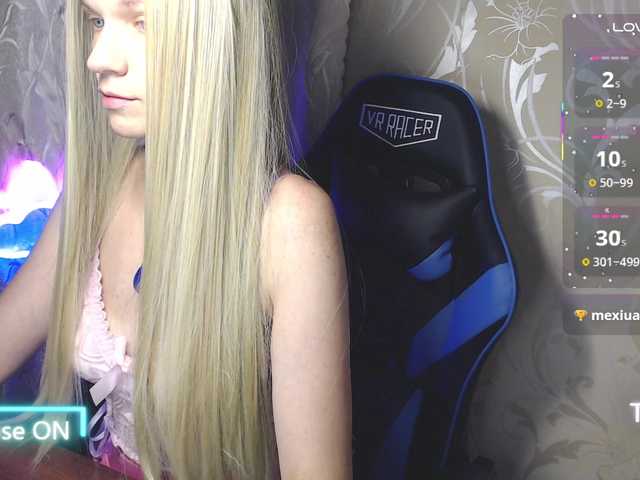 shinyvictoria live cam on BongaCams