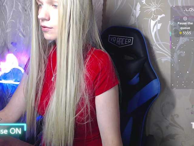 shinyvictoria live cam on BongaCams