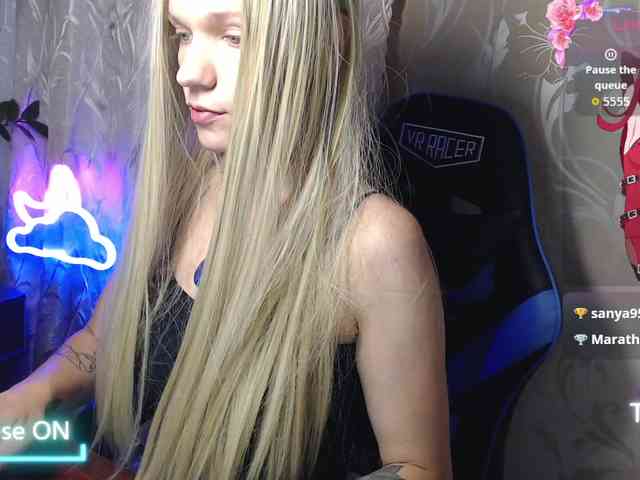Shiny_Victoria webcam