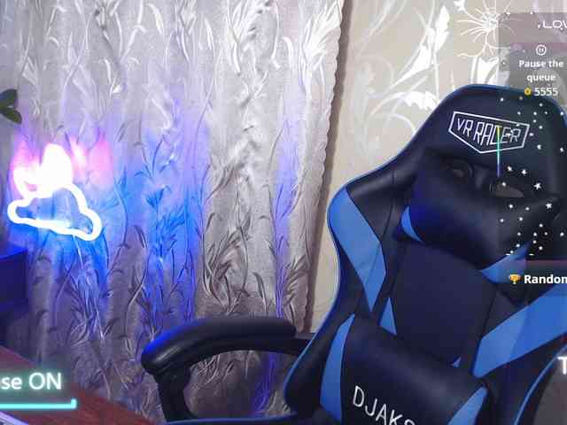 Shiny_Victoria webcam