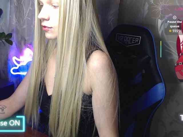 Shiny_Victoria webcam