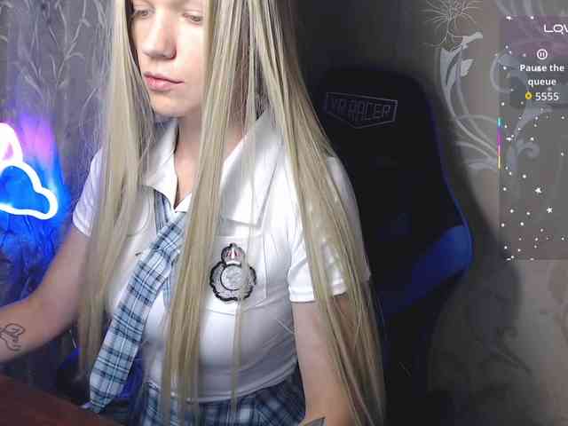 Shiny_Victoria webcam