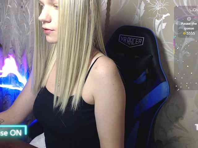 Shiny_Victoria webcam