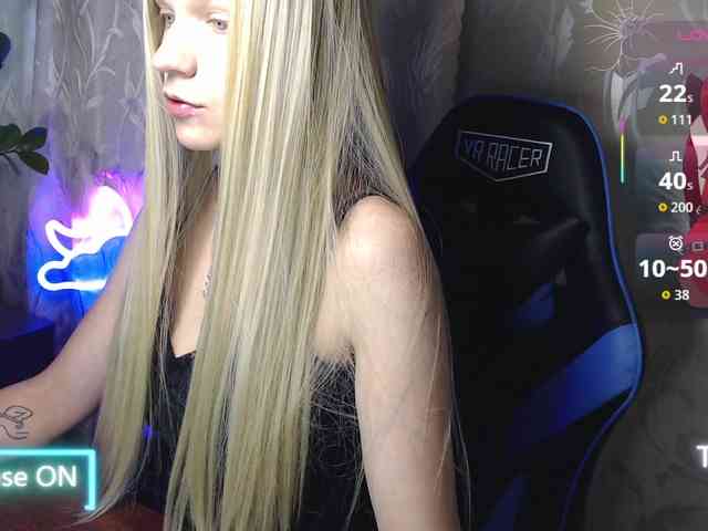 Shiny_Victoria webcam