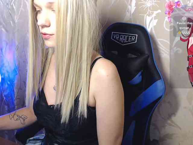Shinyvictoria - Girl 