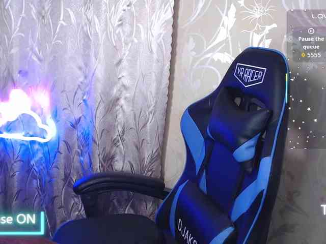 Shiny_Victoria webcam