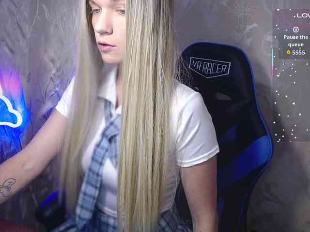 Shiny_Victoria webcam