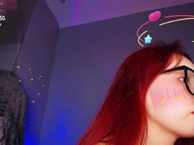 leehaeun7 live cam on BongaCams
