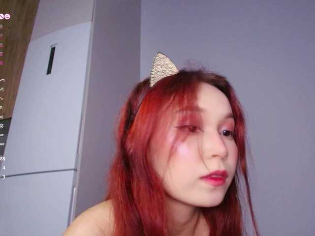 leehaeun7 live cam on BongaCams