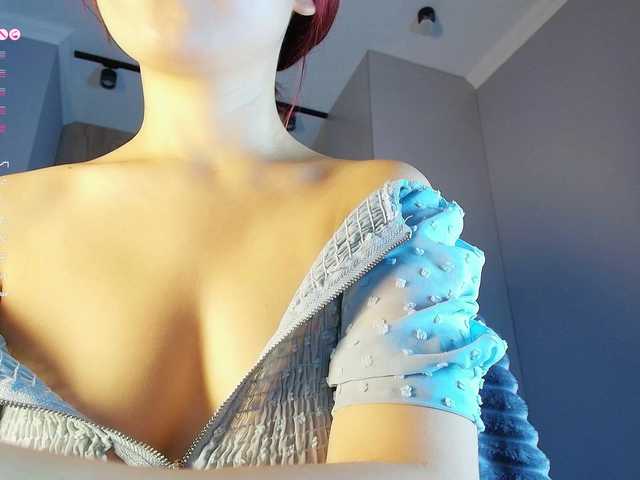 leehaeun7 live cam on BongaCams